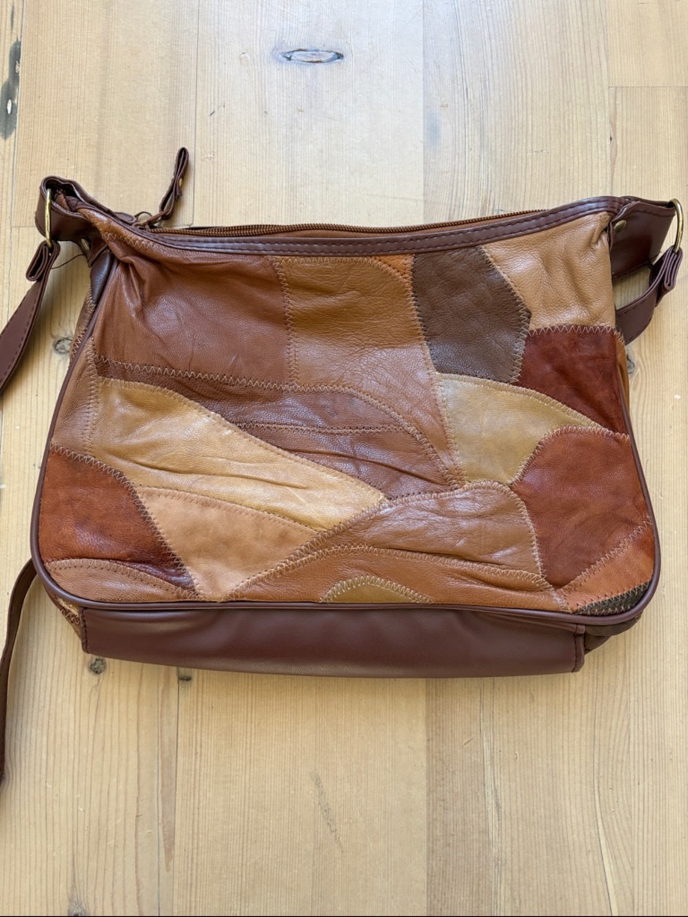 Vintage Patchwork Leather / PVC Crossbody Bag in Mixed Brown Tones - Picture 4 of 7